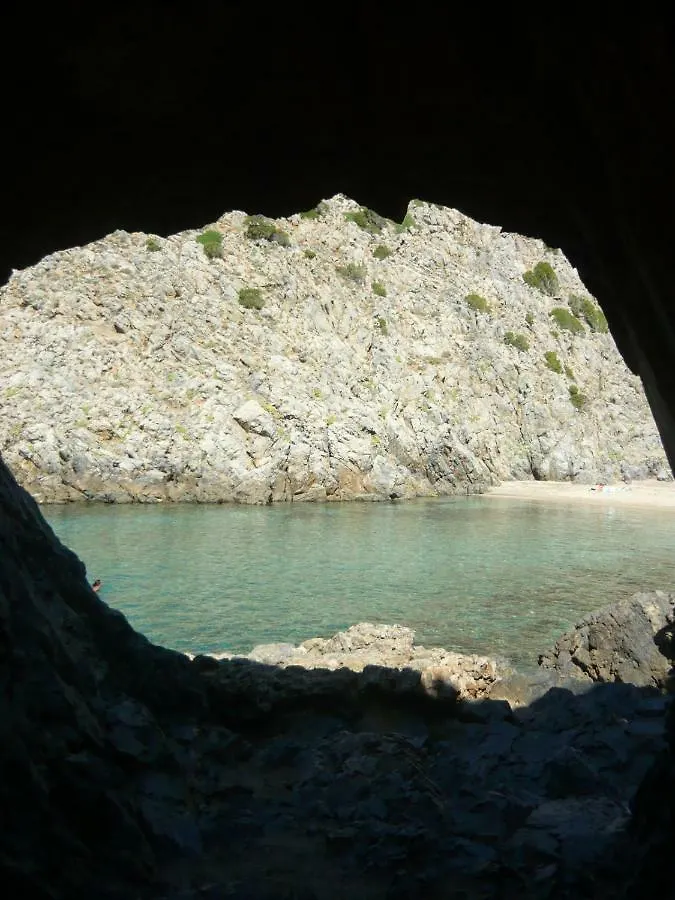 Villa Casa Blu oltremare SantʼAntìoco 0*,  Italia